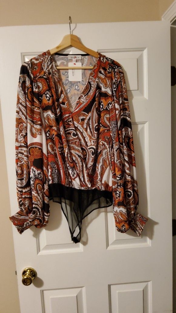Perfectly Priscilla Long Sleeve Bodysuit with Paisley Print Size 3X