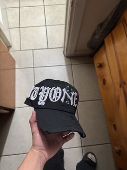 31 hats concrete jungle