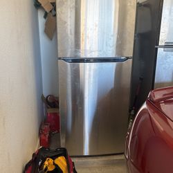 LG Stainless Steel Refrigerator 