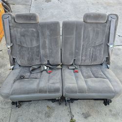 01-06 Chevy Tahoe Z71 3rd row seat