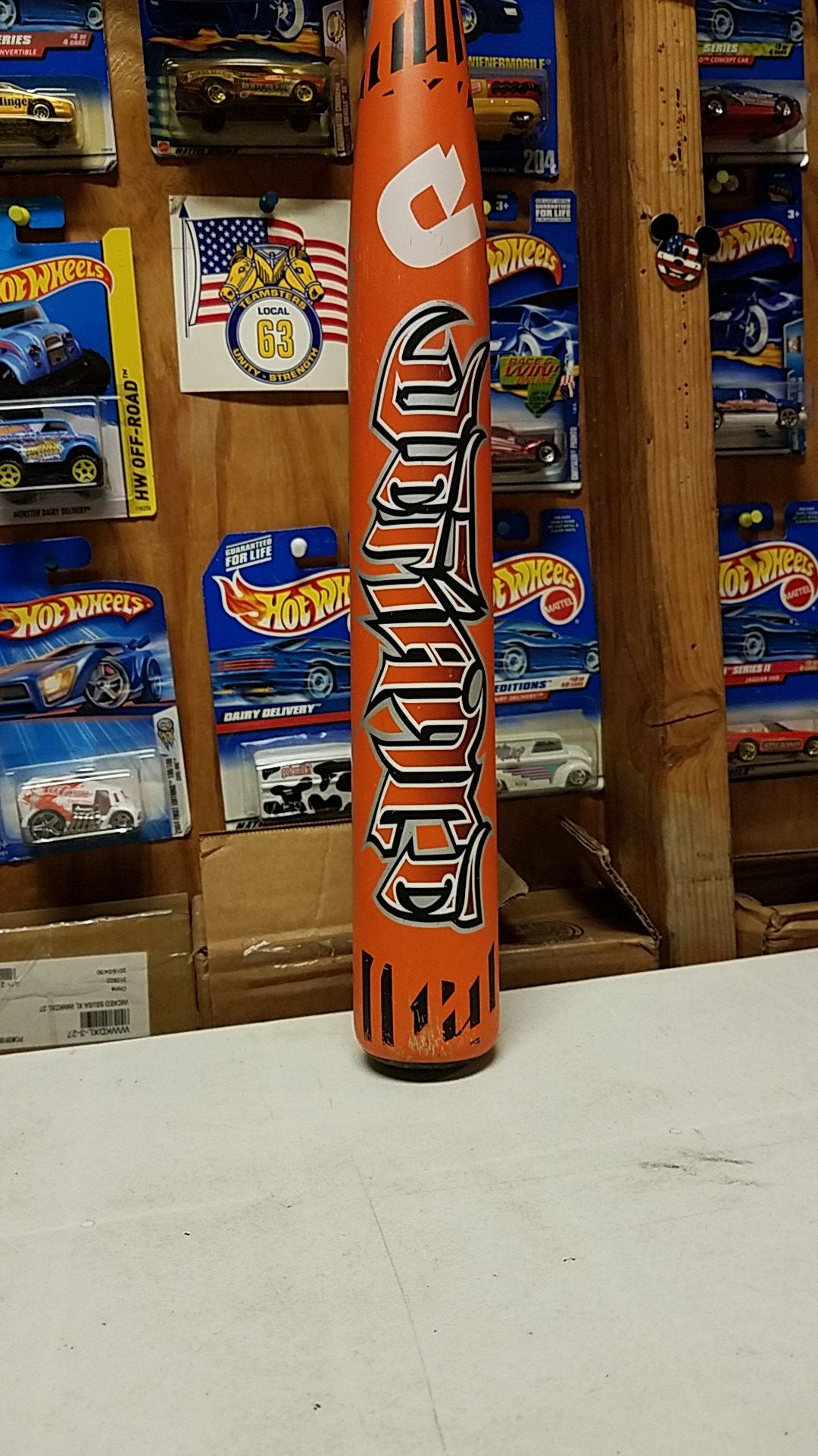 DeMarini Defiance ,Slowpitch Softball Bat , 34/30