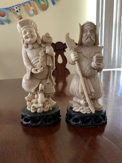 Set Of 2 Chinese Porcelain Figures 9” Tall