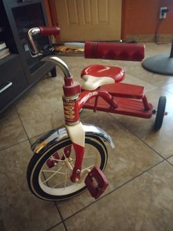 Triciclo Radio Flyer