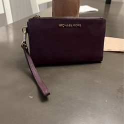 Micheal Kors Wallet