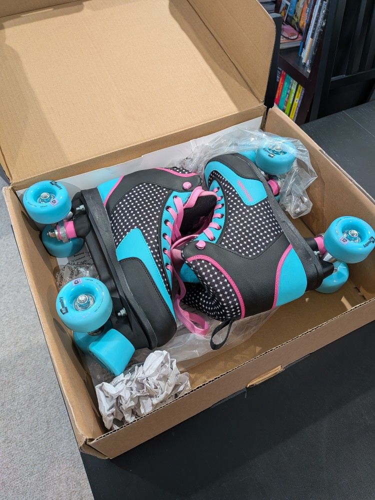 Brand New Roller Derby Roller Skates Size 8