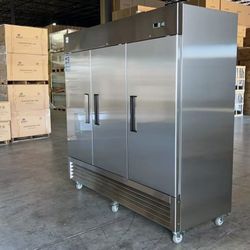 NSF Reach-in Commercial SS Freezer 3 Door KF-82B