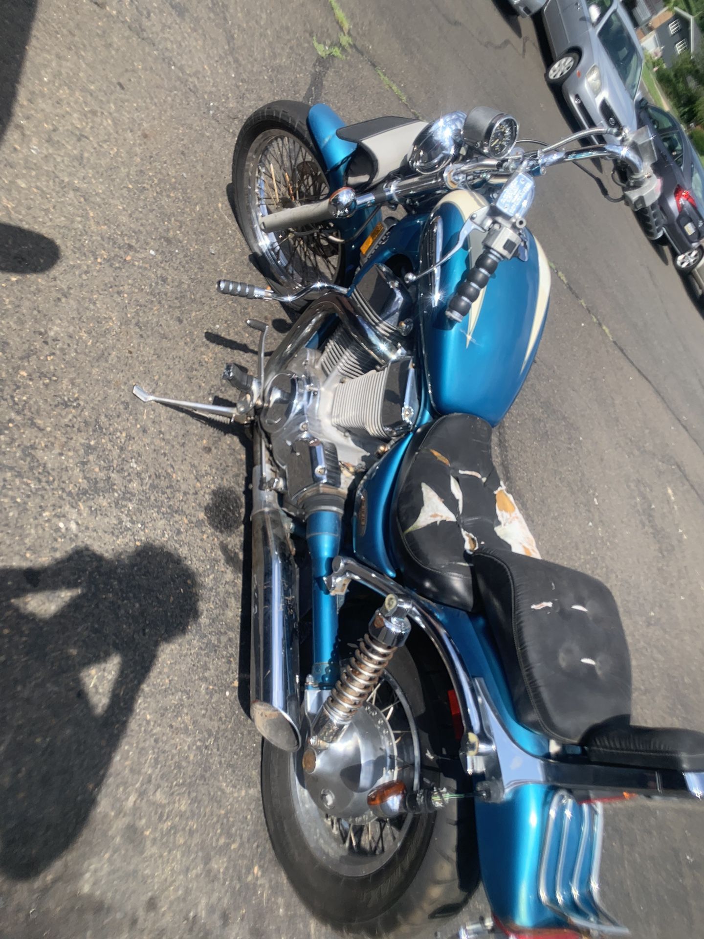 Suzuki intruder 1400 cc cruiser motorcycle for Sale in Norristown, PA -  OfferUp