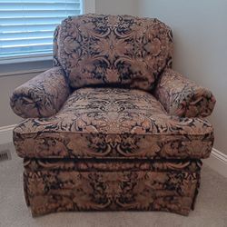 2 Chairs Plus Ottoman