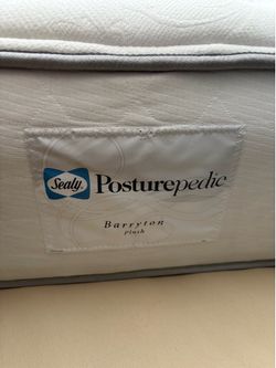 Sealy Posturepedic Queen Mattress