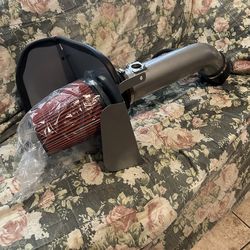 09-13 Chevy Silverado gmc Sierra cold air intake Kit (brand new )
