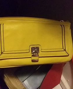 Nine West wallet