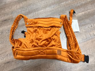 NEST BLANCHE· Baby Carrier