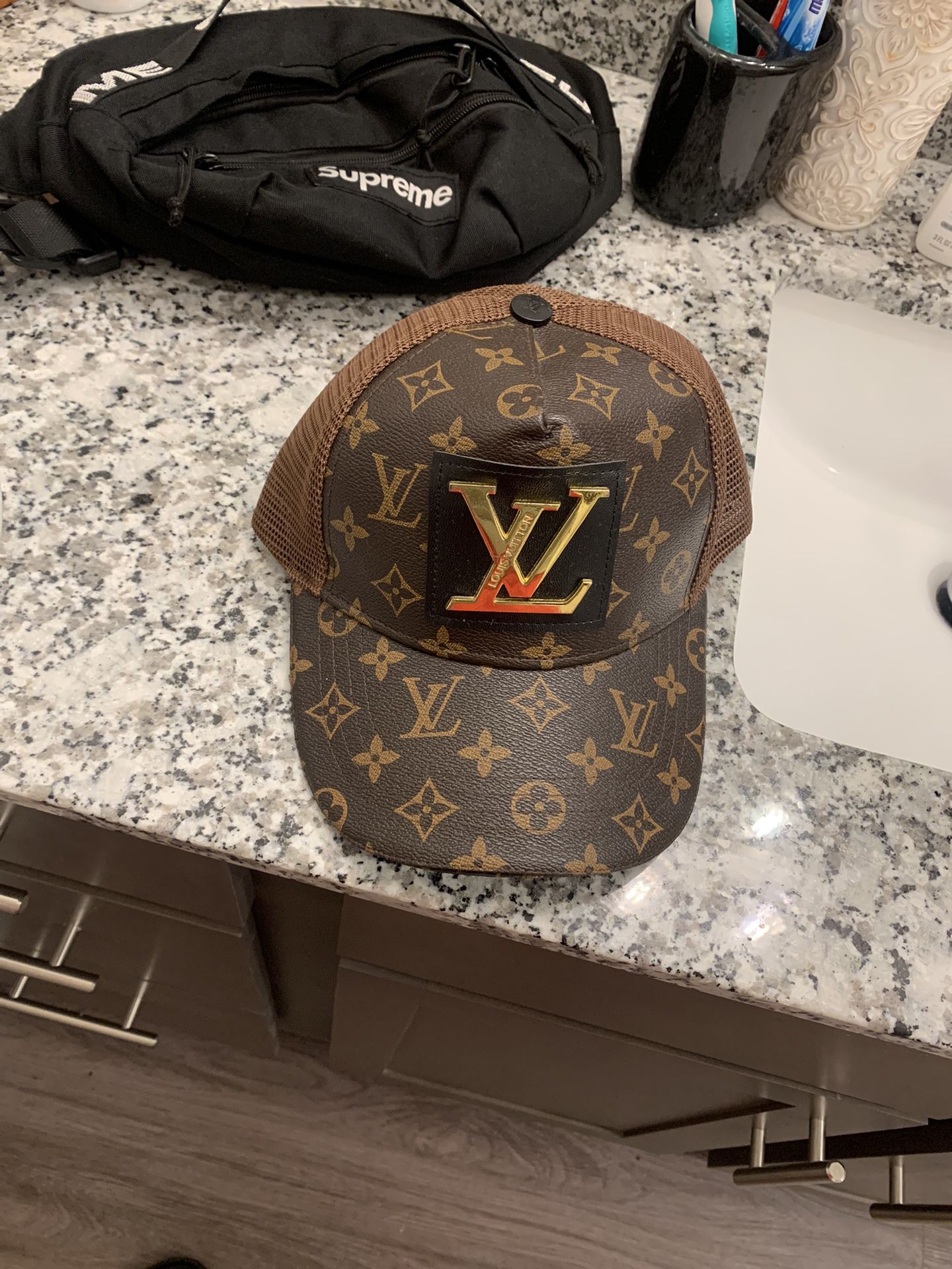 Custom Louis Vuitton Yankees hat for Sale in Queens, NY - OfferUp