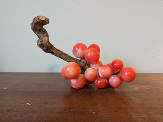 Vintage Bunch Of Alabaster Grapes