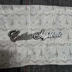 Cutlass Supreme Emblem 