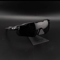 Oakley Radar 
