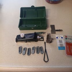 VINTAGE BUTTON HOLER