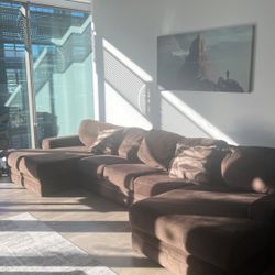 Comfortable Sectional 