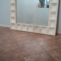 Antique Mirror 🪞