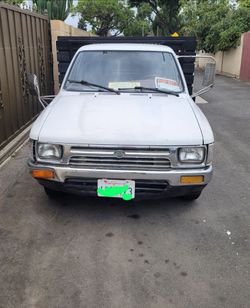 1989 Toyota Truck
