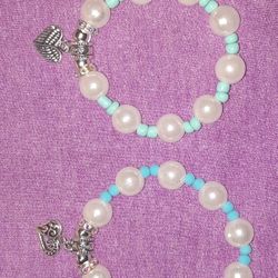SET OF 4 BLUE CRYSTAL BRACELETS IN GIFT BAG