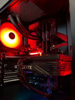 Gaming Pc: Rtx 3070, Ryzen 5, 32gb Ram, SSD, Watercooled