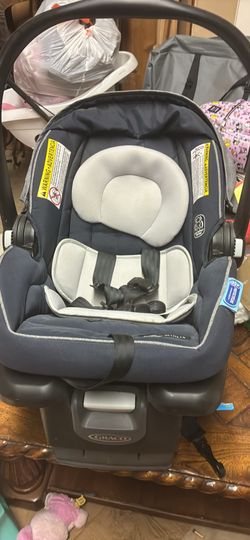 Baby car seat