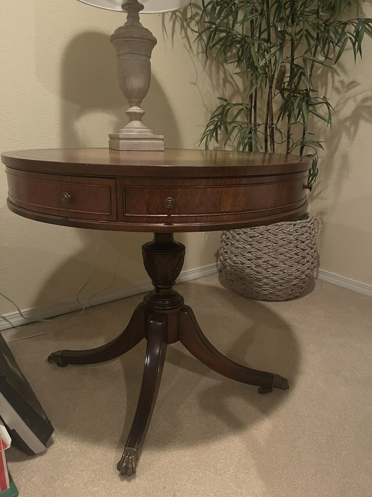 antique Drum Top Table