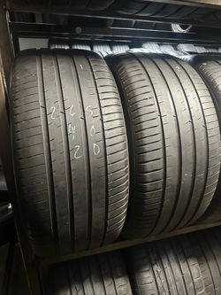 PAIR OF TIRE 265 40 20 MICHELIN 85% LIFE