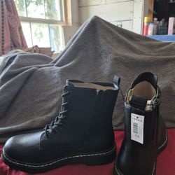 New Torrid Women's Size 11.5" Black Side Zipper/Lace Up Laces Combat Boots $20.00