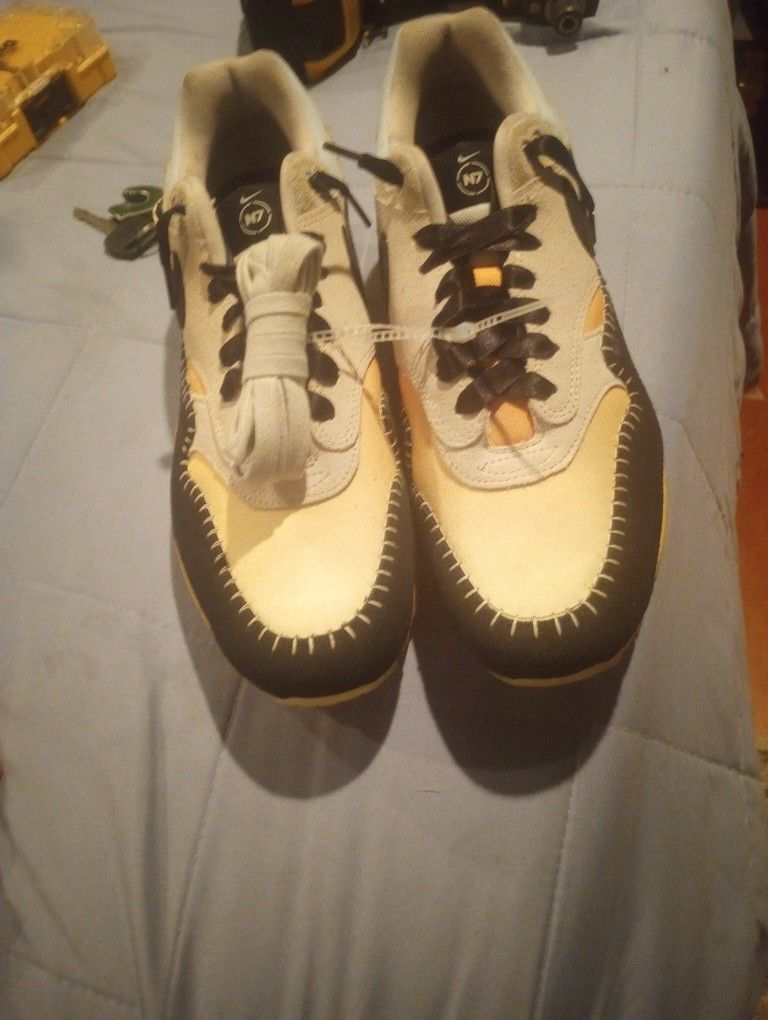 Nike N7