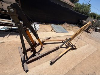 Engine hoist