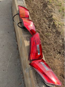 Lexus is 250 tail lights