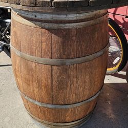 Wine Barrels/ Table