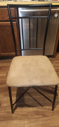 Metal Frame Table Chair ×4