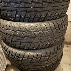 Federal Himalaya SUV Studded Tires