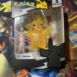 Sarah Natochenny signed Pikachu Select Figure PSA Authenticated 