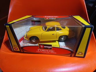 1/18 Porsche Diecast Model Car