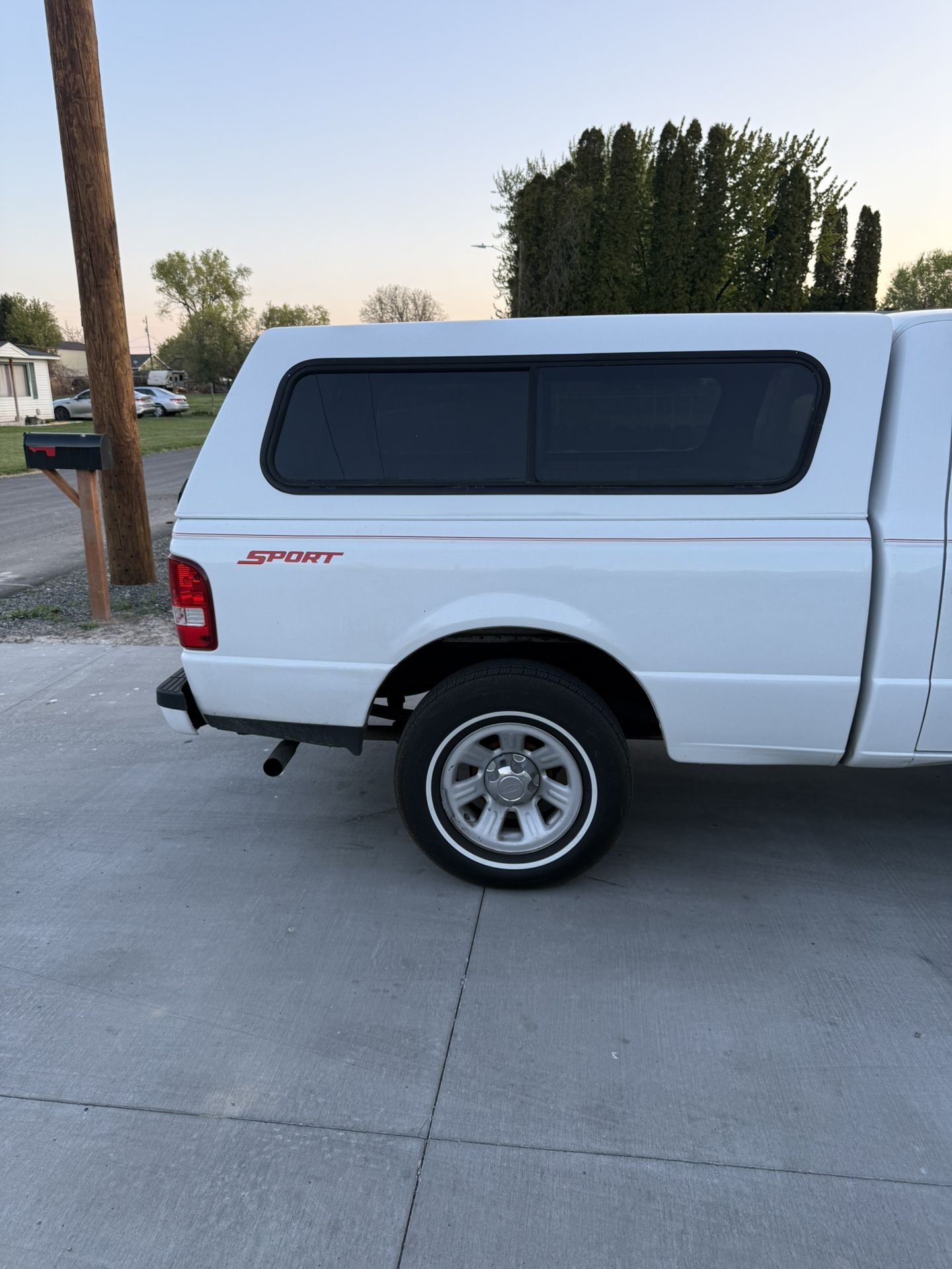 Leer camper hard shell