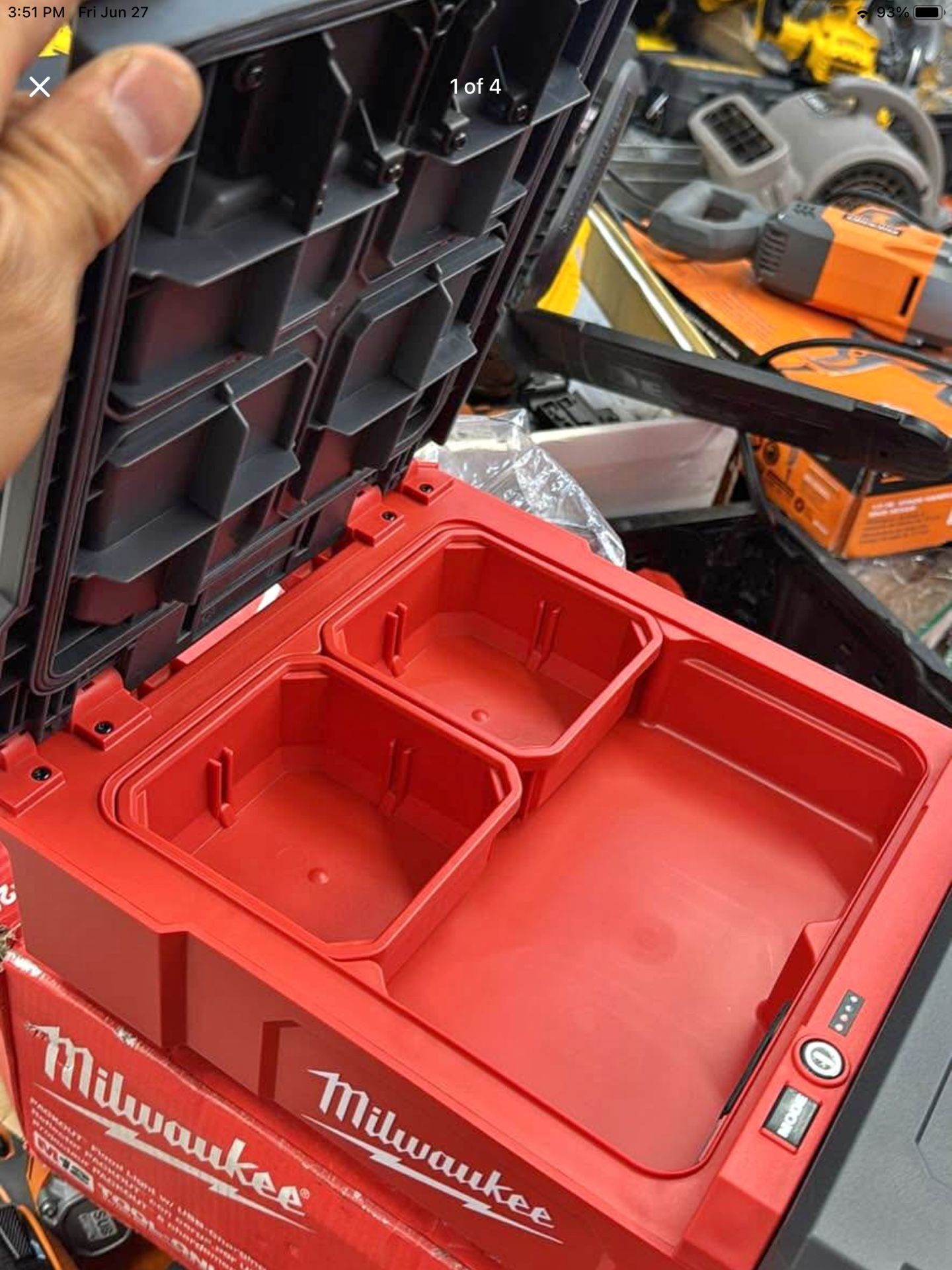 Milwaukee m12 packout light mix 2356-20 new light