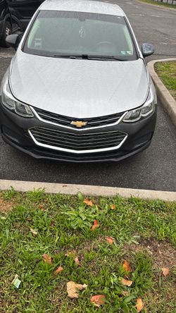 2018 Chevrolet Cruze – AS IS – $4,000
