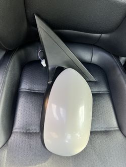 Mirror Subaru