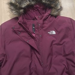 NWT North Face Women’s Parka 3X
