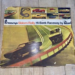 Vintage Reval Slot Cars Track Pennys Slalom Hi Bank
