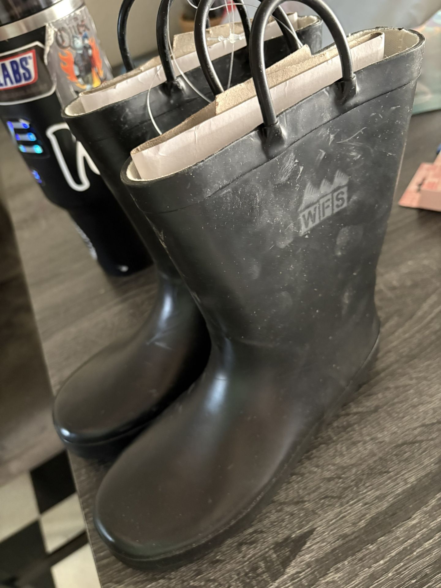 Size 4 Rain boots 