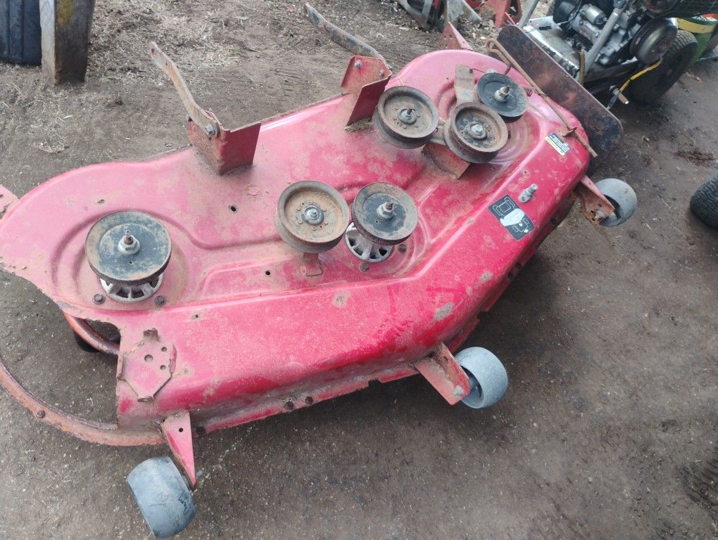 54"Cut Riding lawnmower deck fits AYP products Husqvarna, Poulan Pro Craftsman 250 Firm