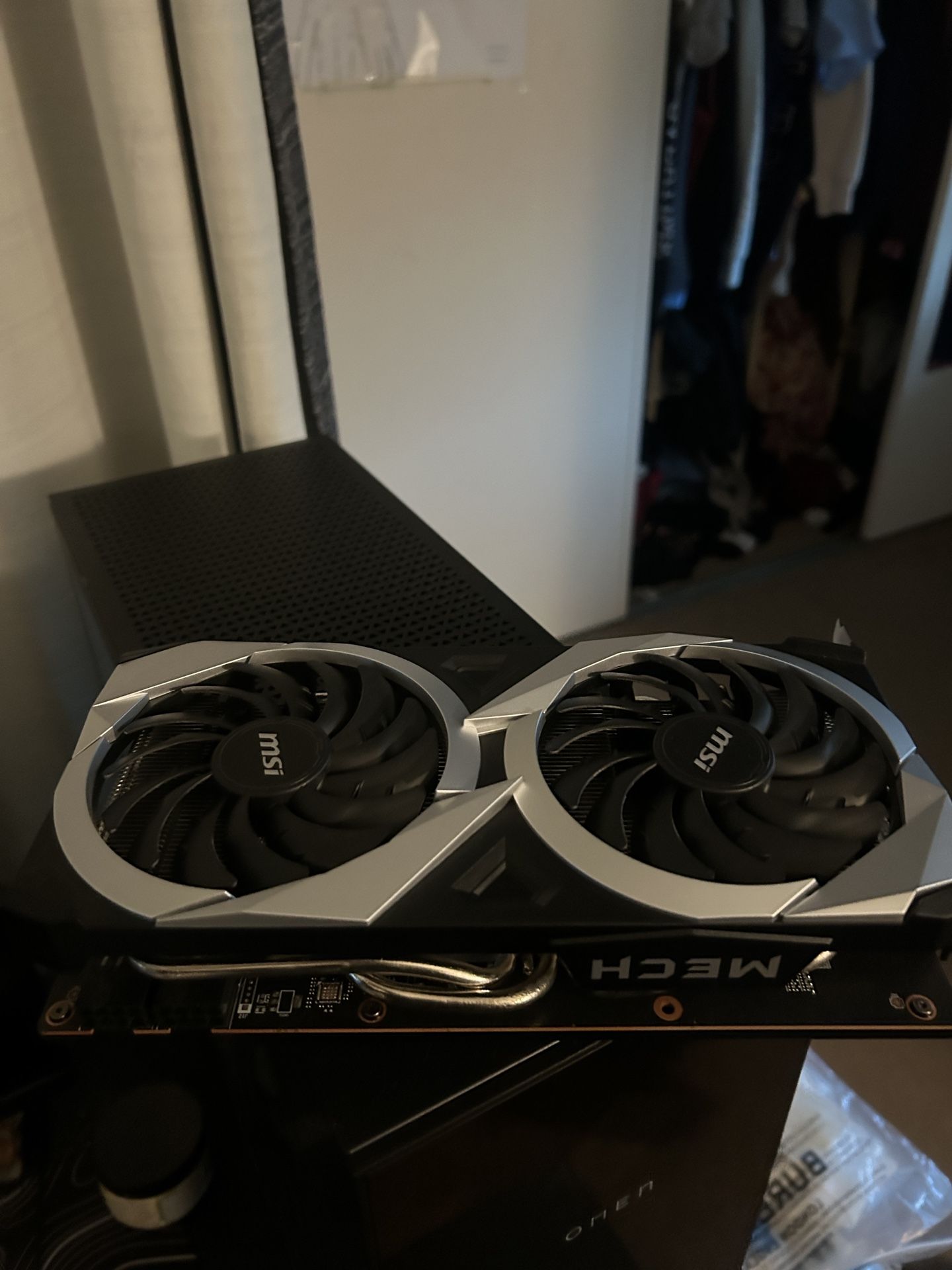 Rx6750 xt mech 12 GB