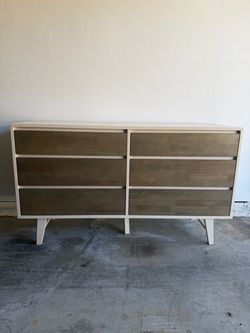 Bedroom Dresser - 6 Drawers