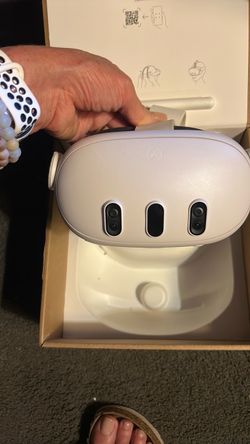 Meta Quest 3 VR Headset