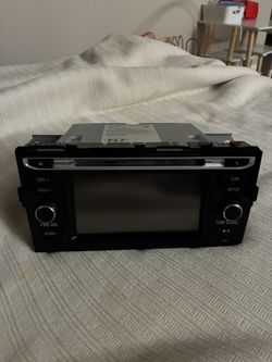 2012-2016 Toyota Prius C Radio Receiver